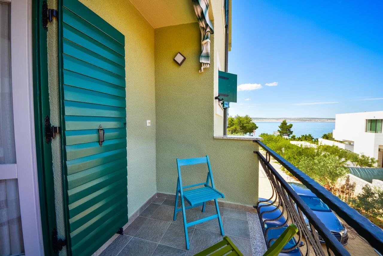 In Olive Garden Apartamento Starigrad Paklenica Exterior foto